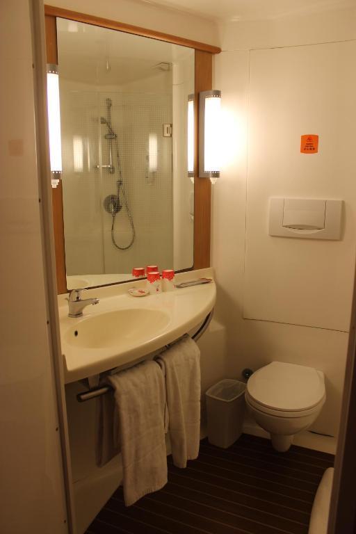 Hotel Ibis Shenyang Tiexi Szoba fotó