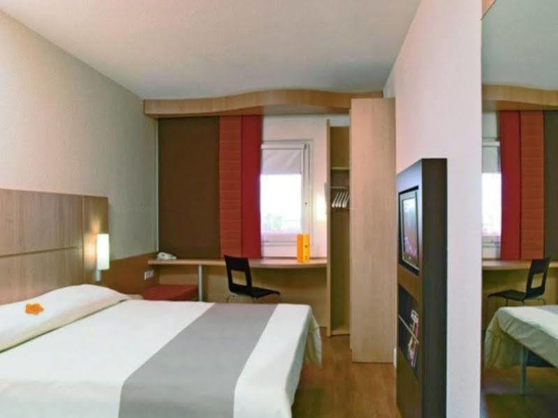 Hotel Ibis Shenyang Tiexi Kültér fotó